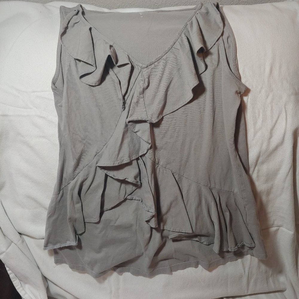 Garnett Hill ruffle tank